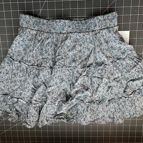 NWOT Ditsy Floral Drawstring Waist Frill Trim Skirt - Picture 4 of 4